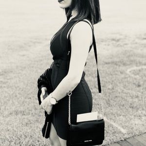 Meet your Posher, Tiara